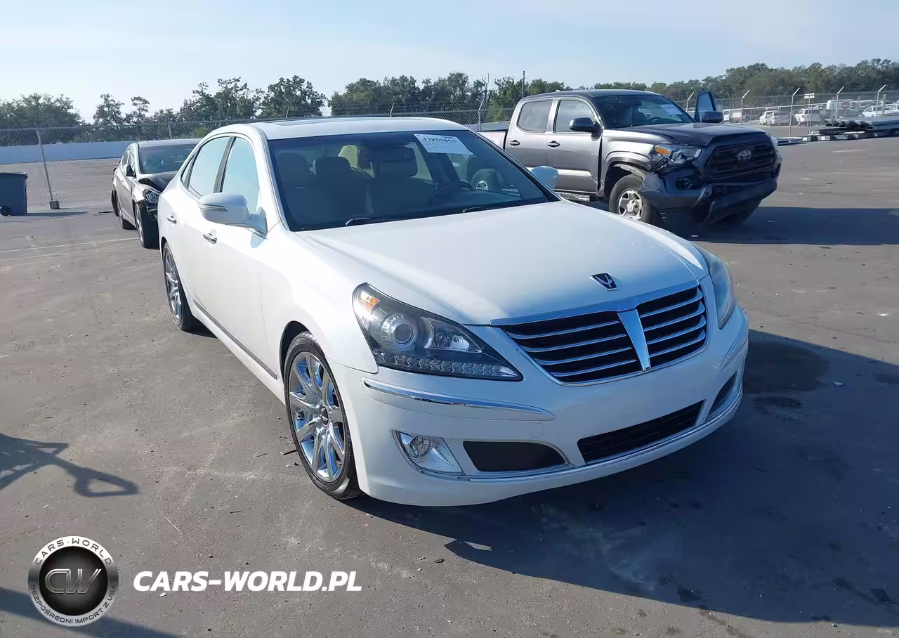 2013 Hyundai Equus Signature