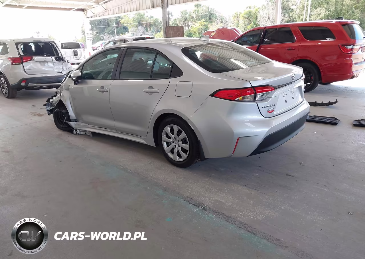 2026 Toyota Corolla Le VIN:5YFB4MDE7TP381575 - 3