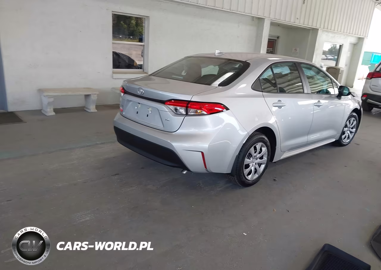 2026 Toyota Corolla Le VIN:5YFB4MDE7TP381575 - 4