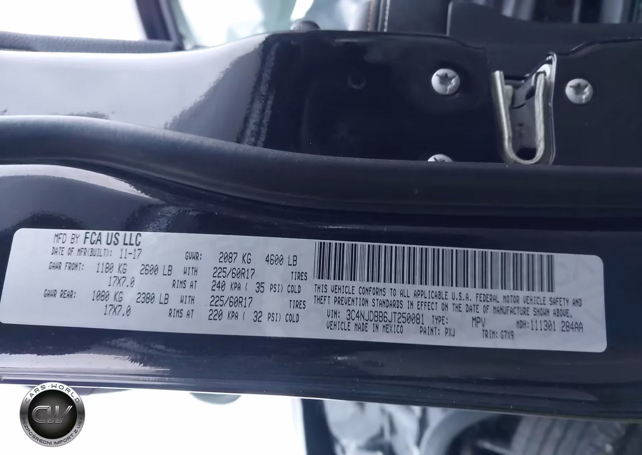 2018 Jeep Compass Latitude 4X4 VIN:3C4NJDBB6JT250081 - 9