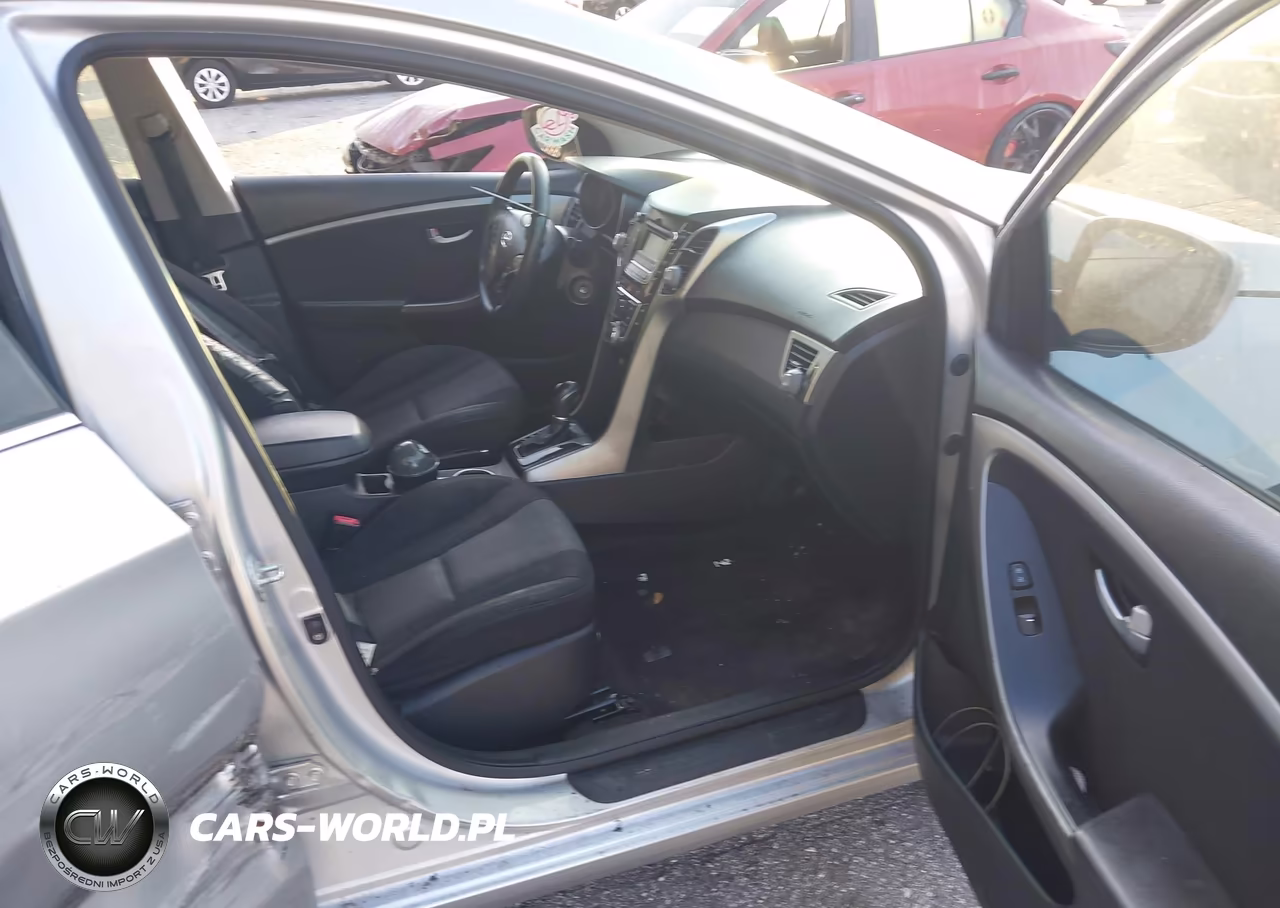 2017 Hyundai Elantra Gt VIN:KMHD35LH9HU372542 - 5