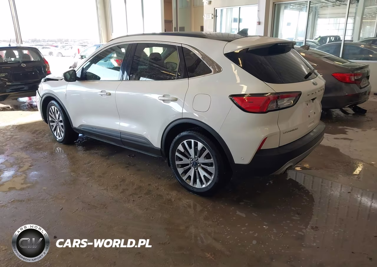 2020 Ford Escape Titanium Hybrid VIN:1FMCU0DZ9LUC63428 - 3