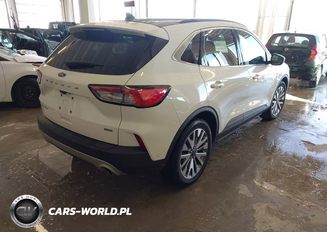 2020 Ford Escape Titanium Hybrid VIN:1FMCU0DZ9LUC63428 - 4