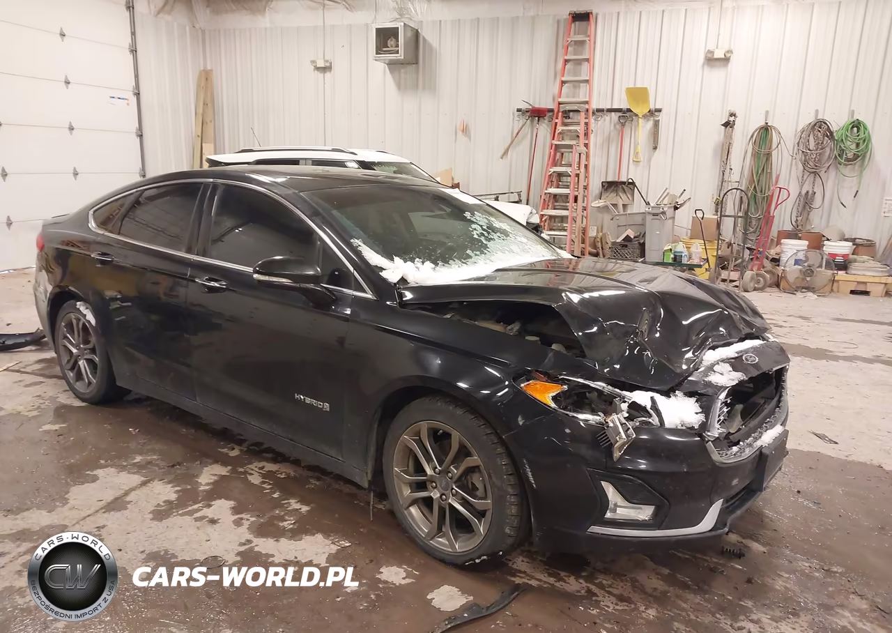 2019 Ford Fusion Hybrid Titanium