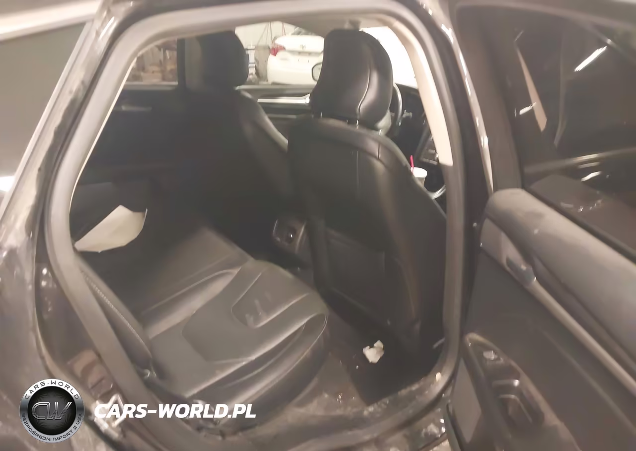 2019 Ford Fusion Hybrid Titanium VIN:3FA6P0RU1KR223717 - 8