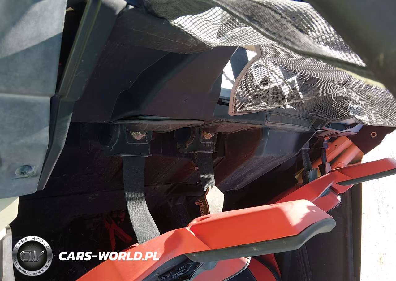 2021 Can-Am Maverick X3 VIN:3JBVXAV48MK001661 - 8
