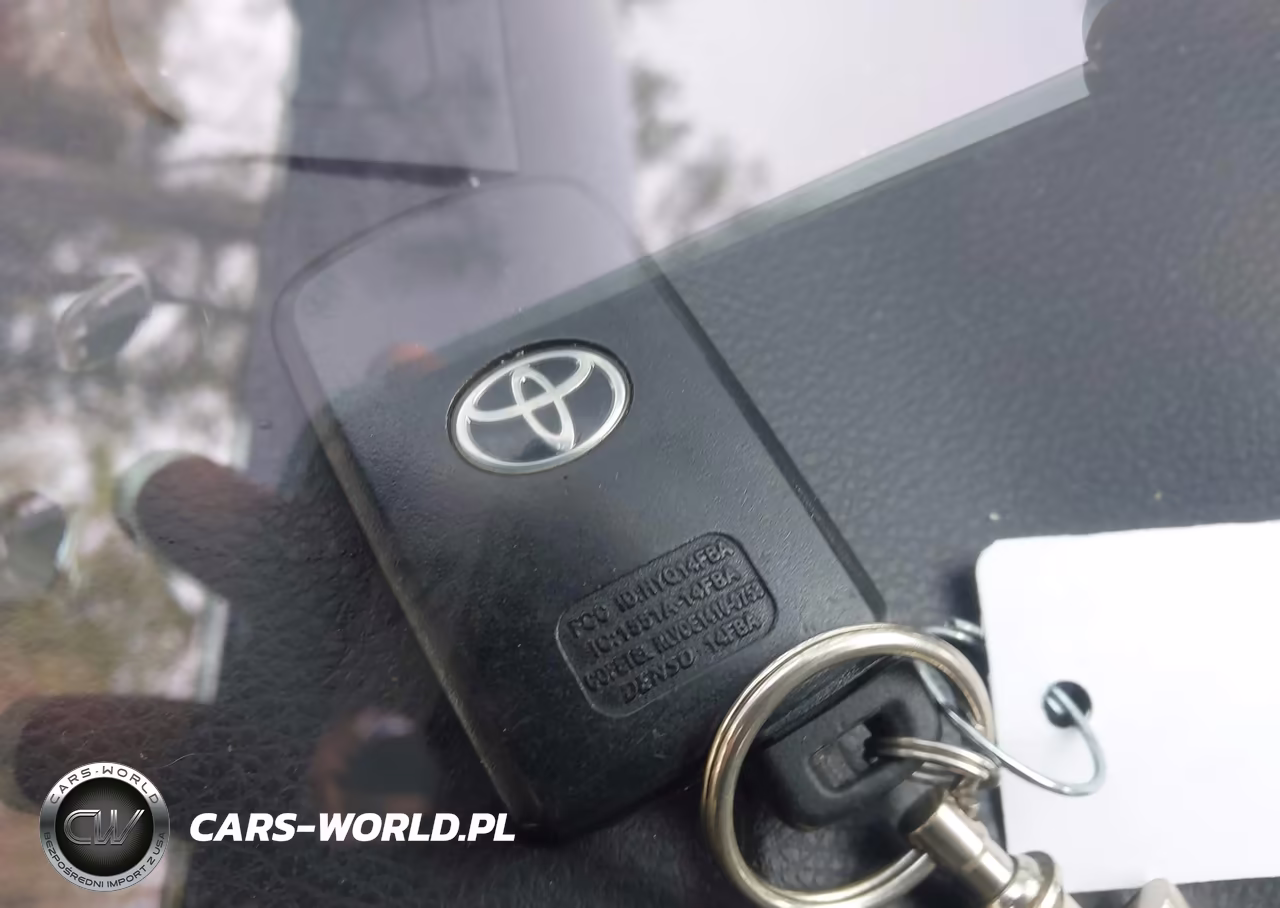 2015 Toyota Corolla S Plus VIN:2T1BURHE7FC264803 - 11