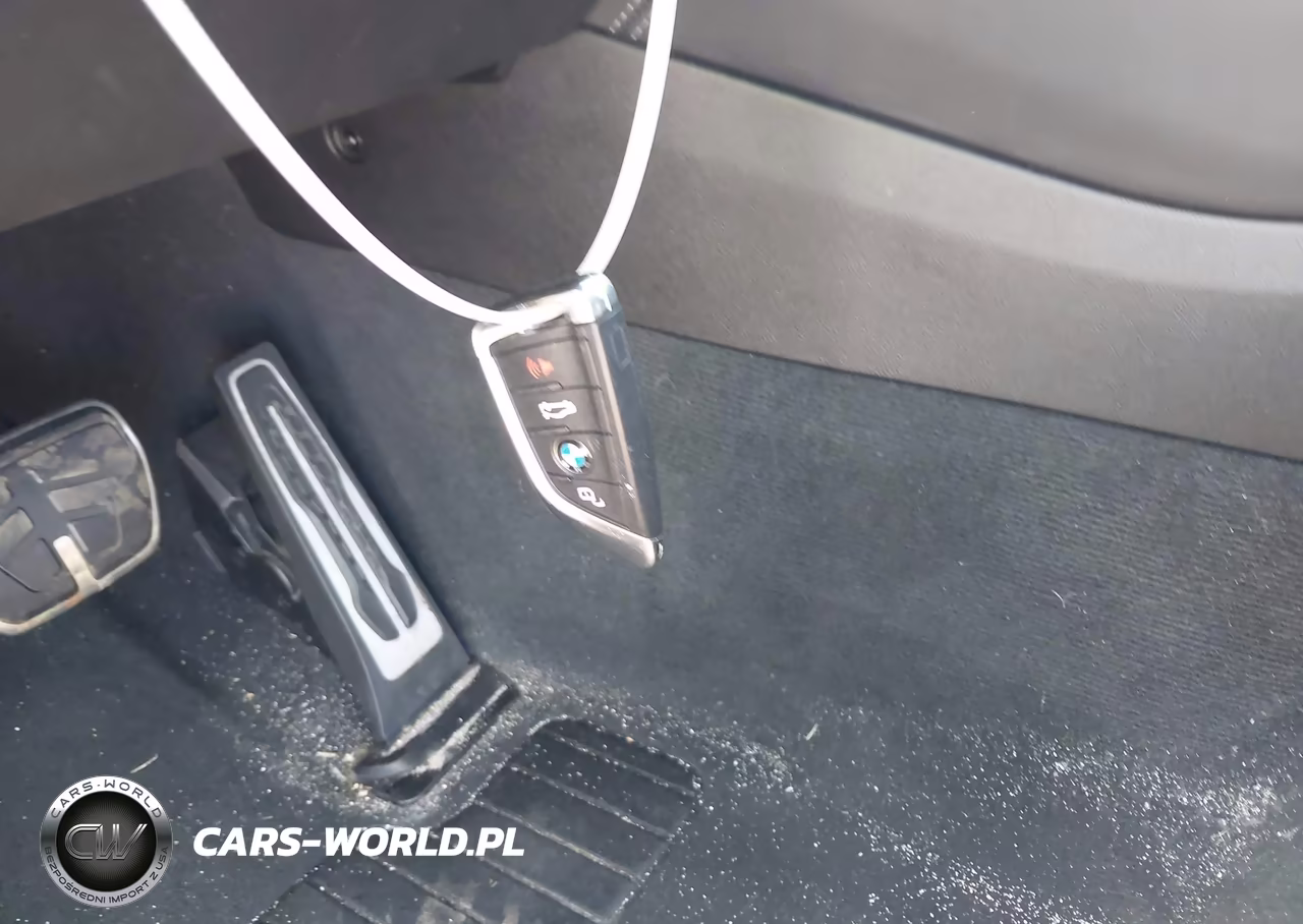 2024 BMW X3 M VIN:5YM13EC05R9W06432 - 11