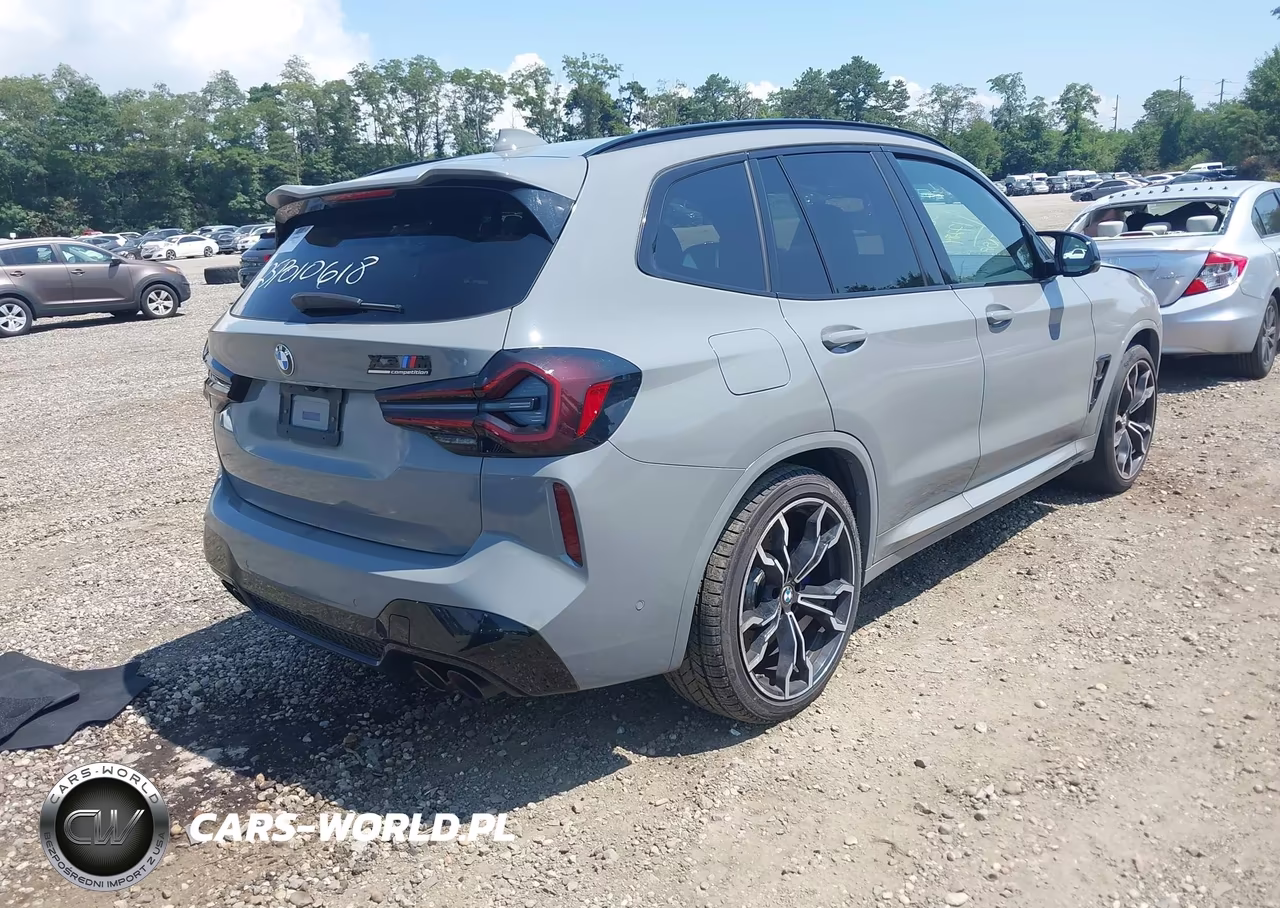 2024 BMW X3 M VIN:5YM13EC05R9W06432 - 4