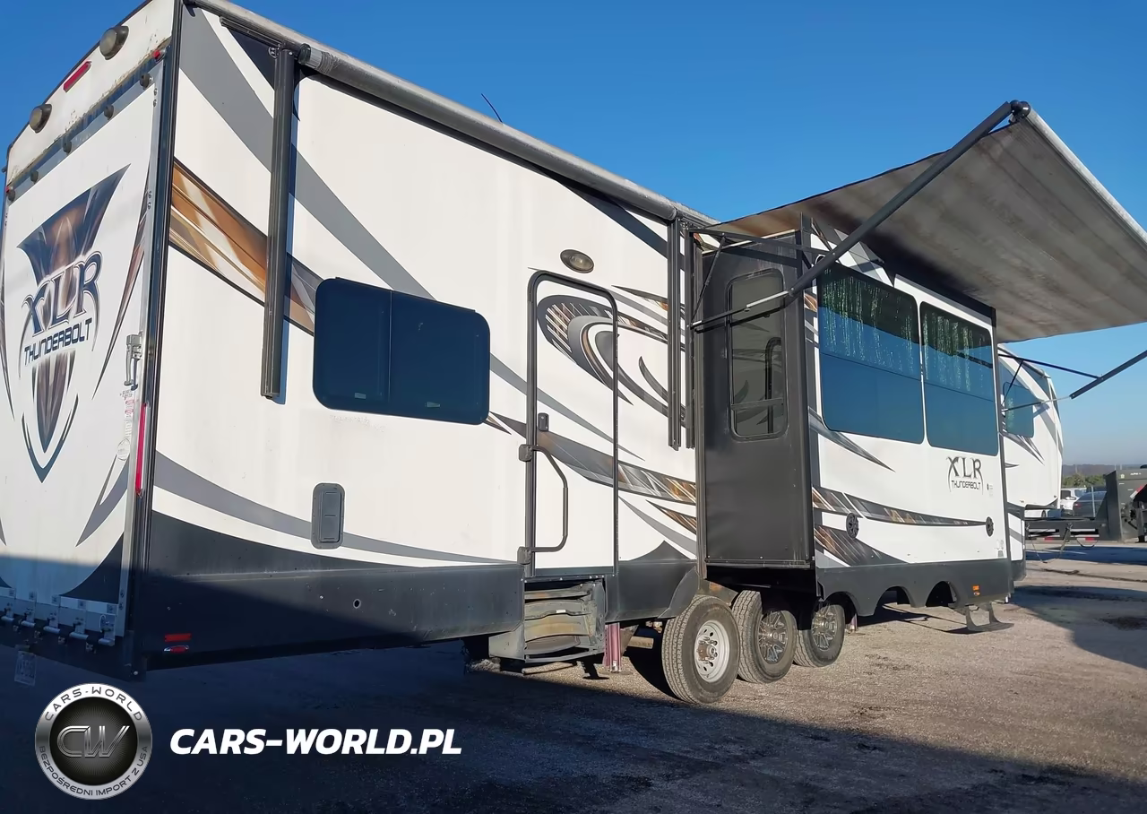 2014 Forest River Xlr Thunderbolt VIN:4X4FXLP35EF158419 - 4