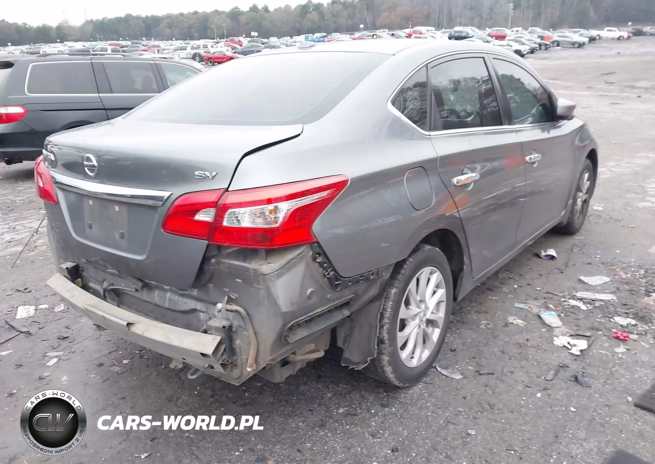 2018 Nissan Sentra Sv VIN:3N1AB7AP9JY261852 - 4