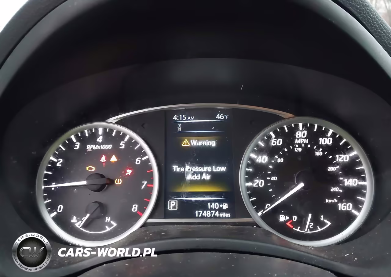 2018 Nissan Sentra Sv VIN:3N1AB7AP9JY261852 - 7