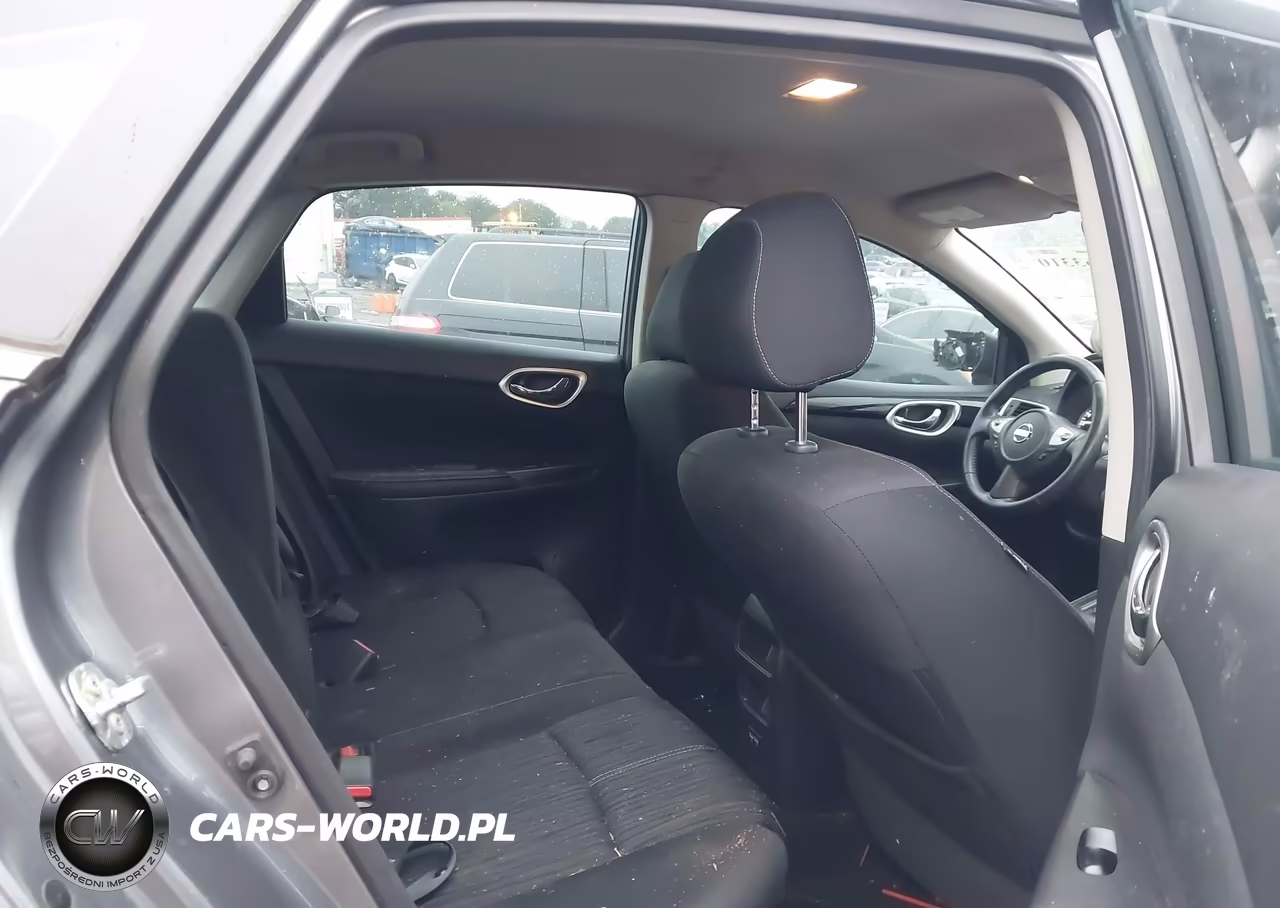 2018 Nissan Sentra Sv VIN:3N1AB7AP9JY261852 - 8