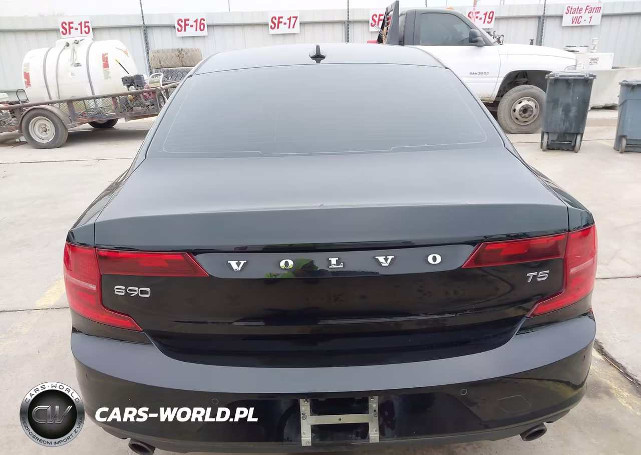 2017 Volvo S90 T5 Momentum VIN:YV1102AK1H1006857 - 17