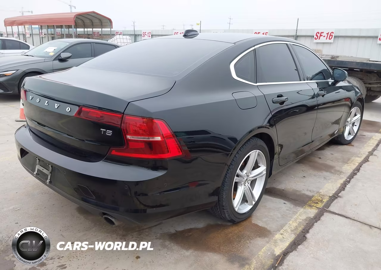 2017 Volvo S90 T5 Momentum VIN:YV1102AK1H1006857 - 4