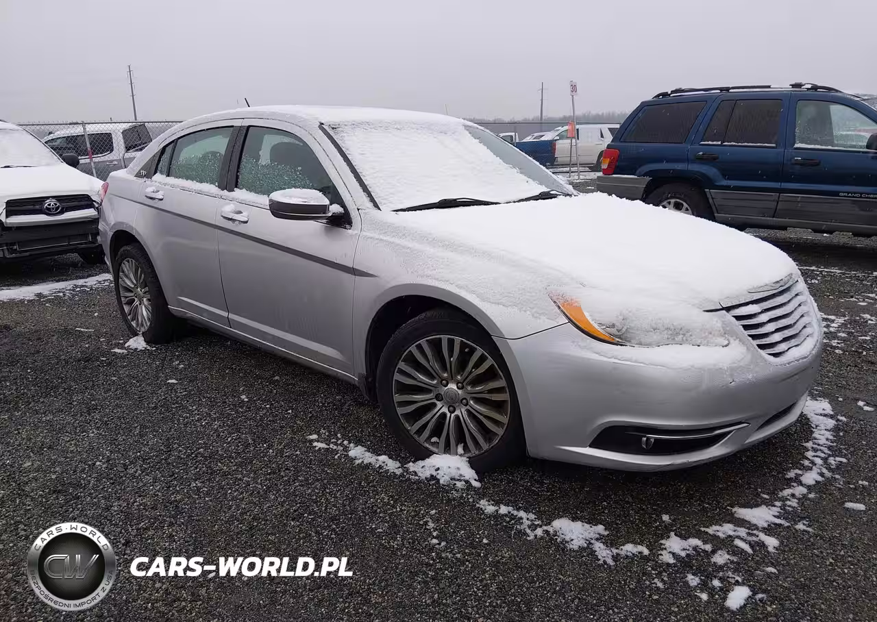 2012 Chrysler 200 Limited