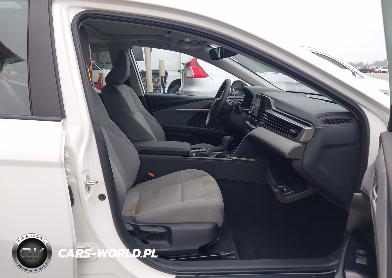 2025 Toyota Camry Le VIN:4T1DAACK0SU508848 - 5