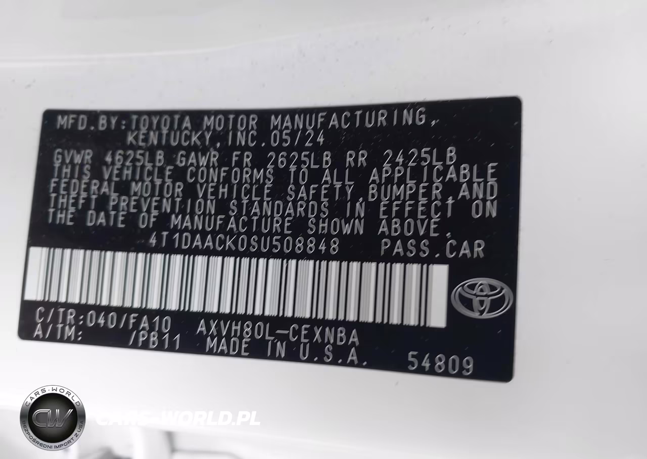 2025 Toyota Camry Le VIN:4T1DAACK0SU508848 - 9