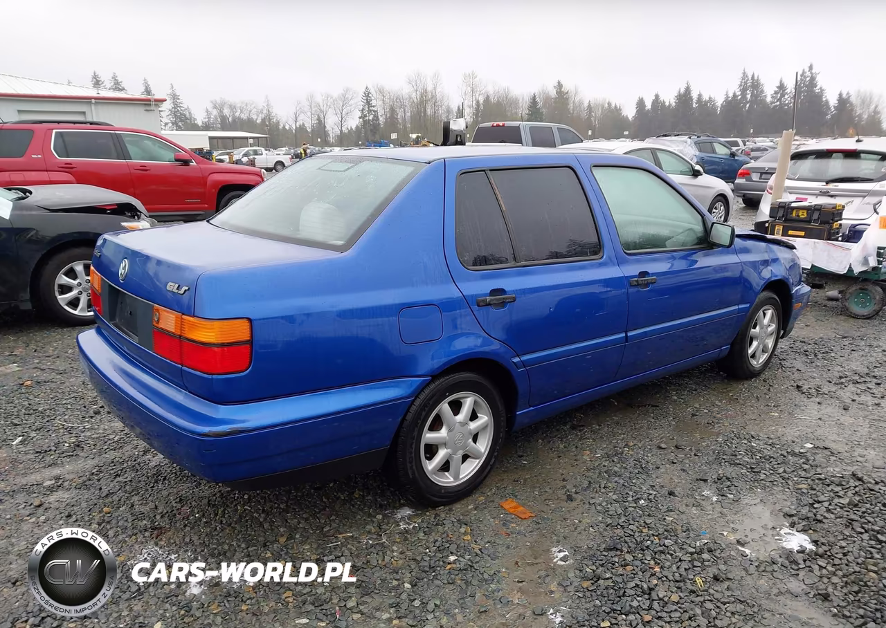1998 Volkswagen Jetta Gls VIN:3VWSA81H6WM153915 - 4