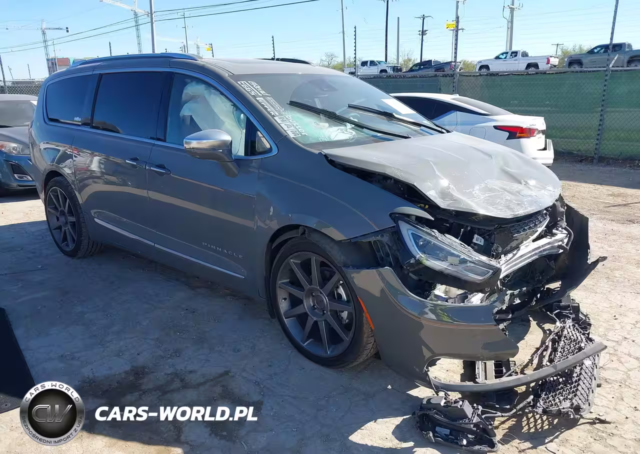 2022 Chrysler Pacifica Hybrid Pinnacle