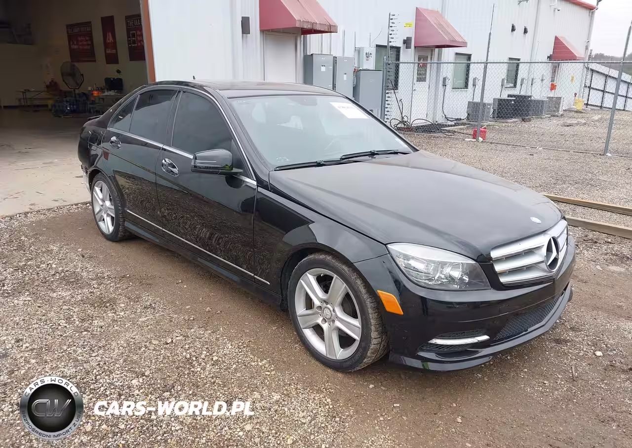 2011 Mercedes-Benz C 300 Sport