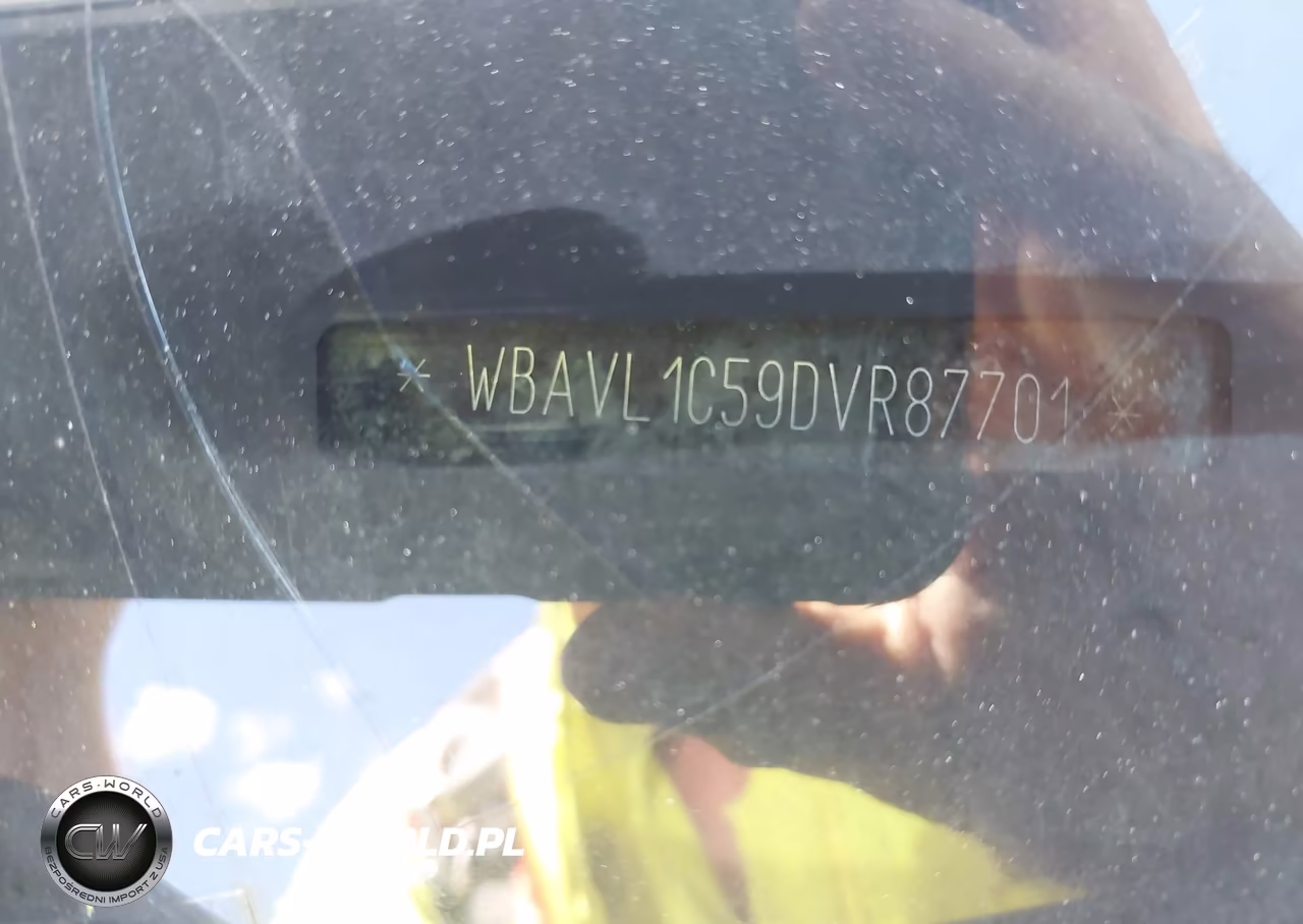2013 BMW X1 xDrive28I VIN:WBAVL1C59DVR87701 - 13