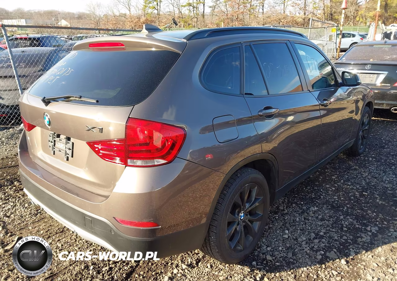 2013 BMW X1 xDrive28I VIN:WBAVL1C59DVR87701 - 4
