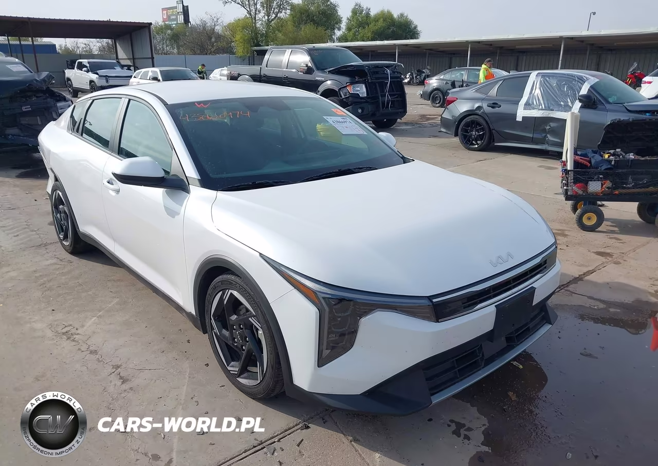 2025 Kia K4 Ex – zdjęcie 1 z 17