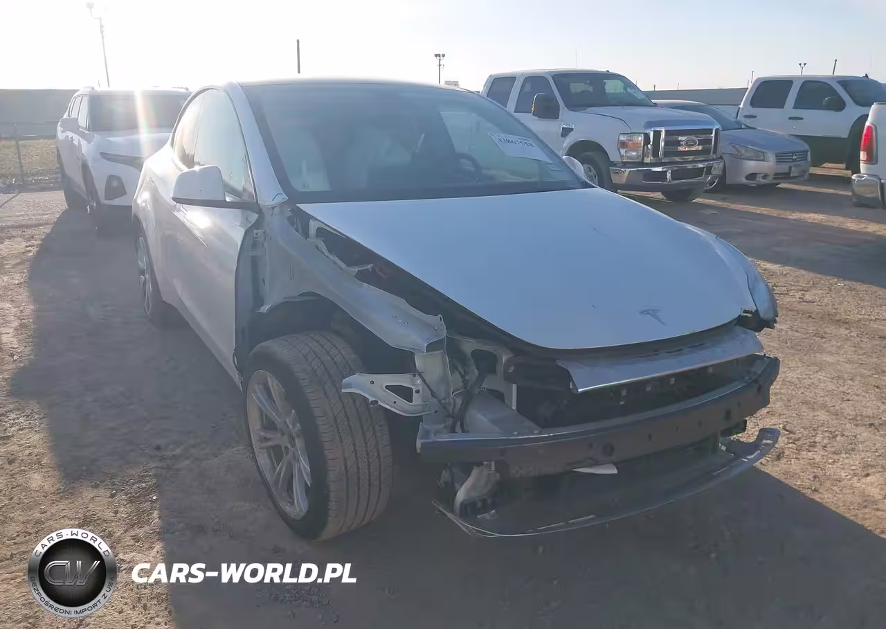 2021 Tesla Model Y Long Range Dual Motor All-Wheel Drive