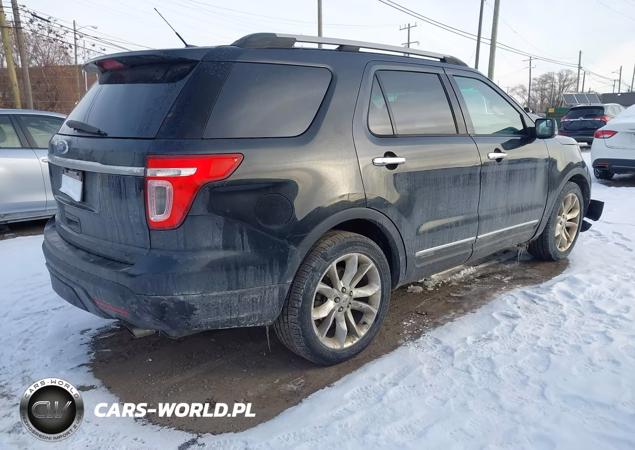 2011 Ford Explorer Xlt VIN:1FMHK7D80BGA50165 - 4
