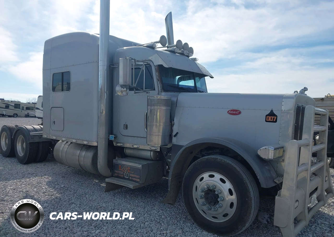 2004 Peterbilt 379