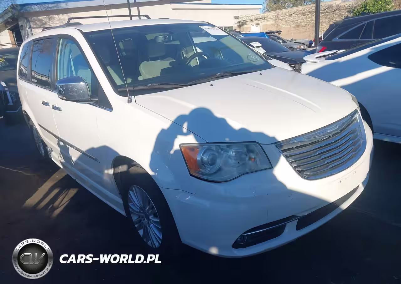 2012 Chrysler Town & Country Limited