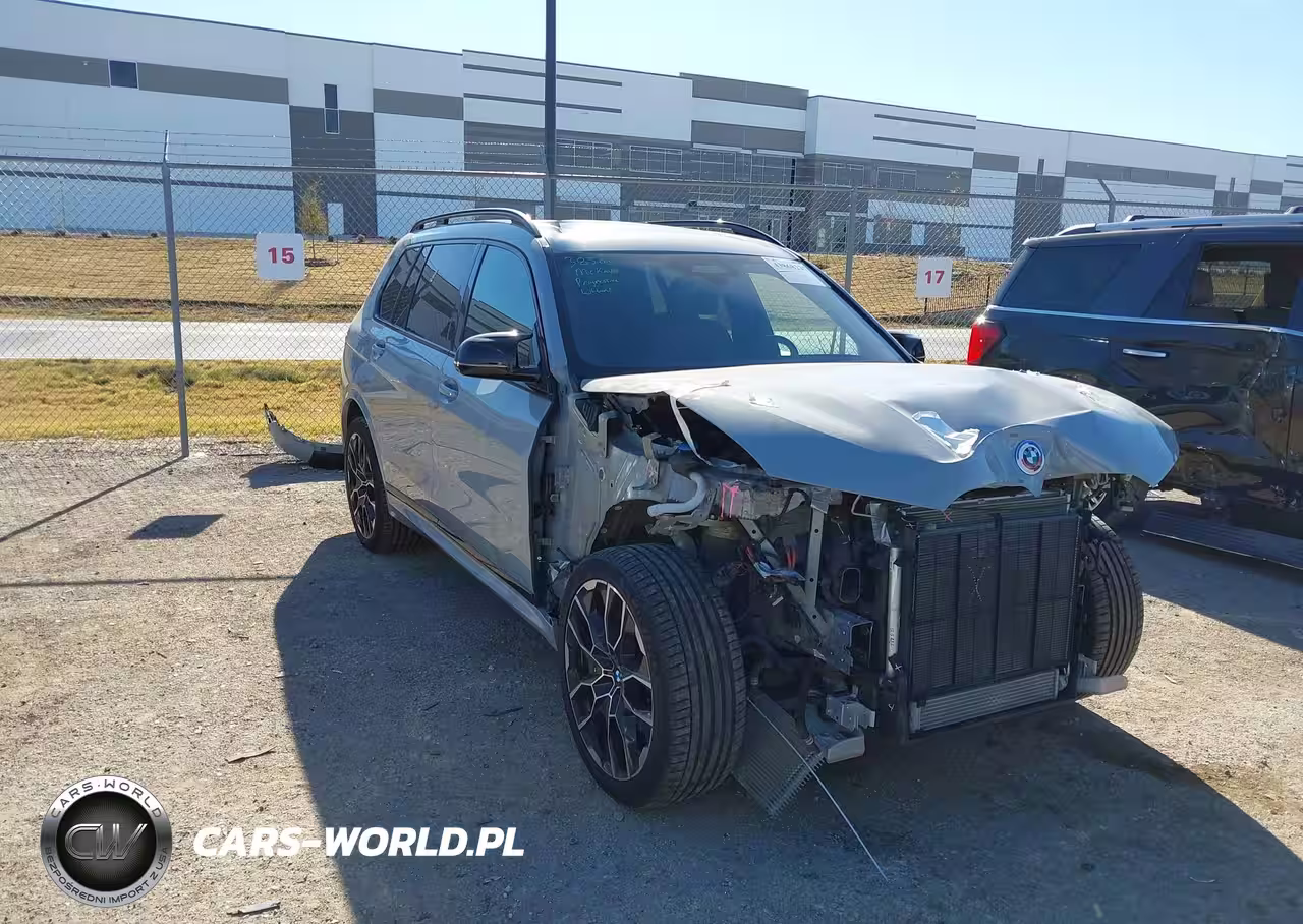 2023 BMW X7 M60I