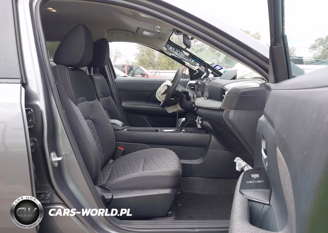 2025 Nissan Kicks Sv Fwd VIN:3N8AP6CAXSL420480 - 5