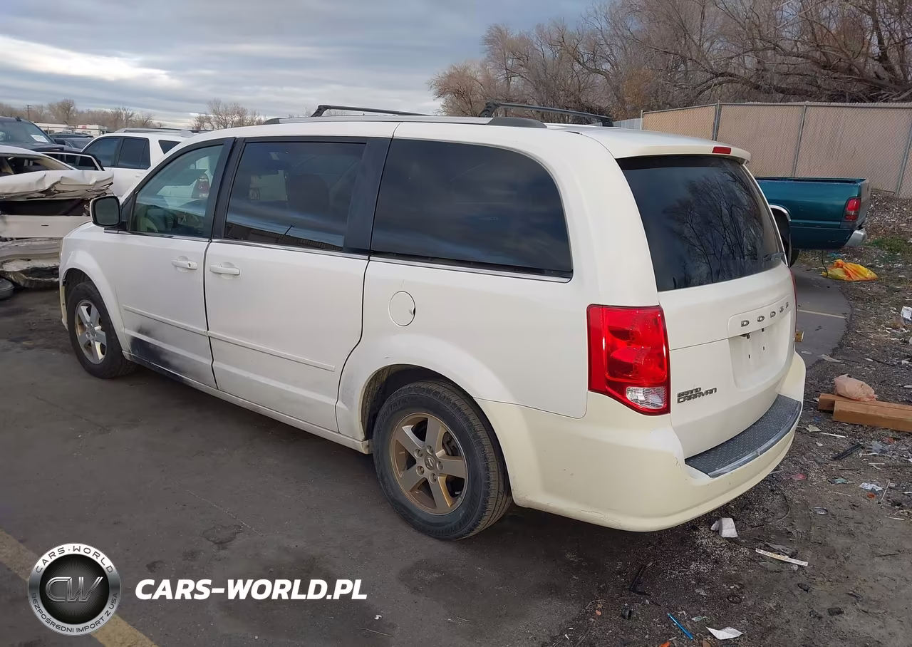 2011 Dodge Grand Caravan Crew VIN:2D4RN5DG6BR750981 - 3