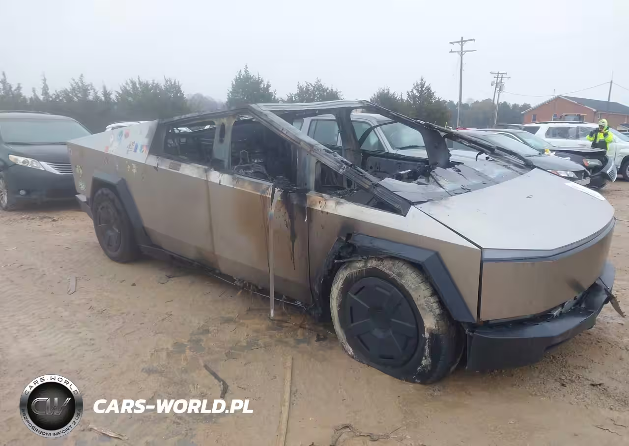 2024 Tesla Cybertruck Cyberbeast