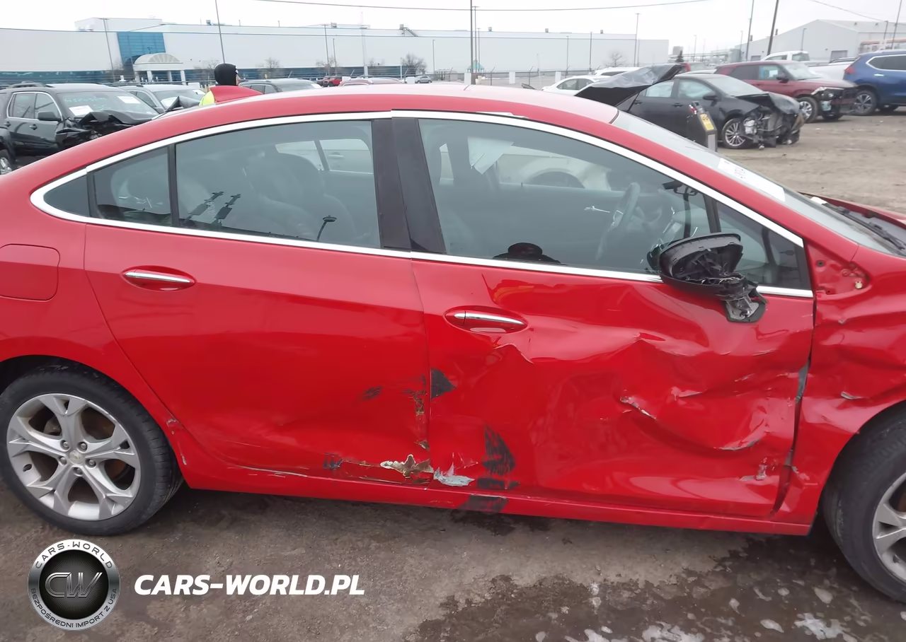 2017 Chevrolet Cruze Premier Auto VIN:1G1BF5SM1H7217458 - 13