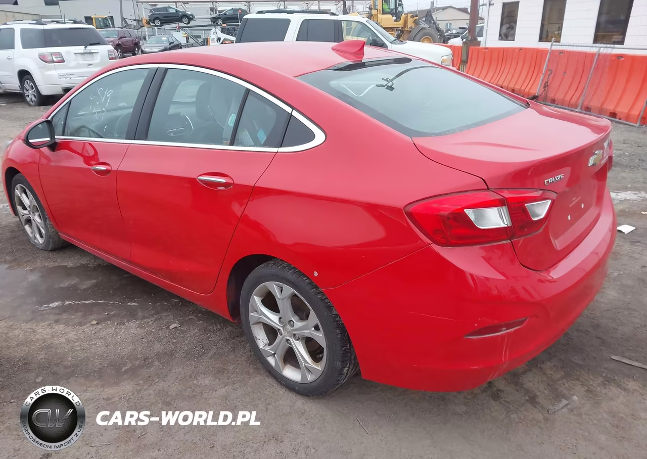 2017 Chevrolet Cruze Premier Auto VIN:1G1BF5SM1H7217458 - 3