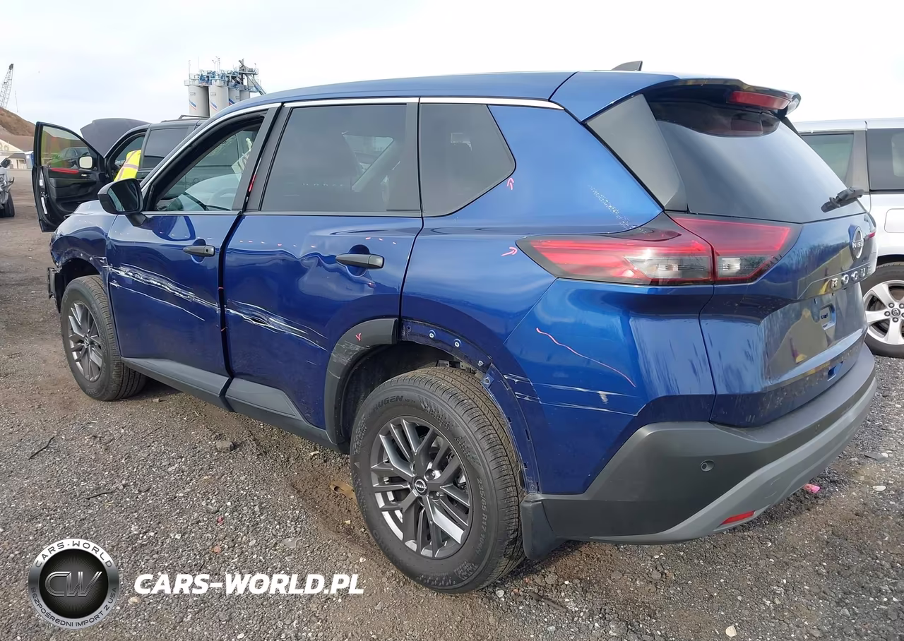 2023 Nissan Rogue S Fwd VIN:5N1BT3AA0PC775105 - 3
