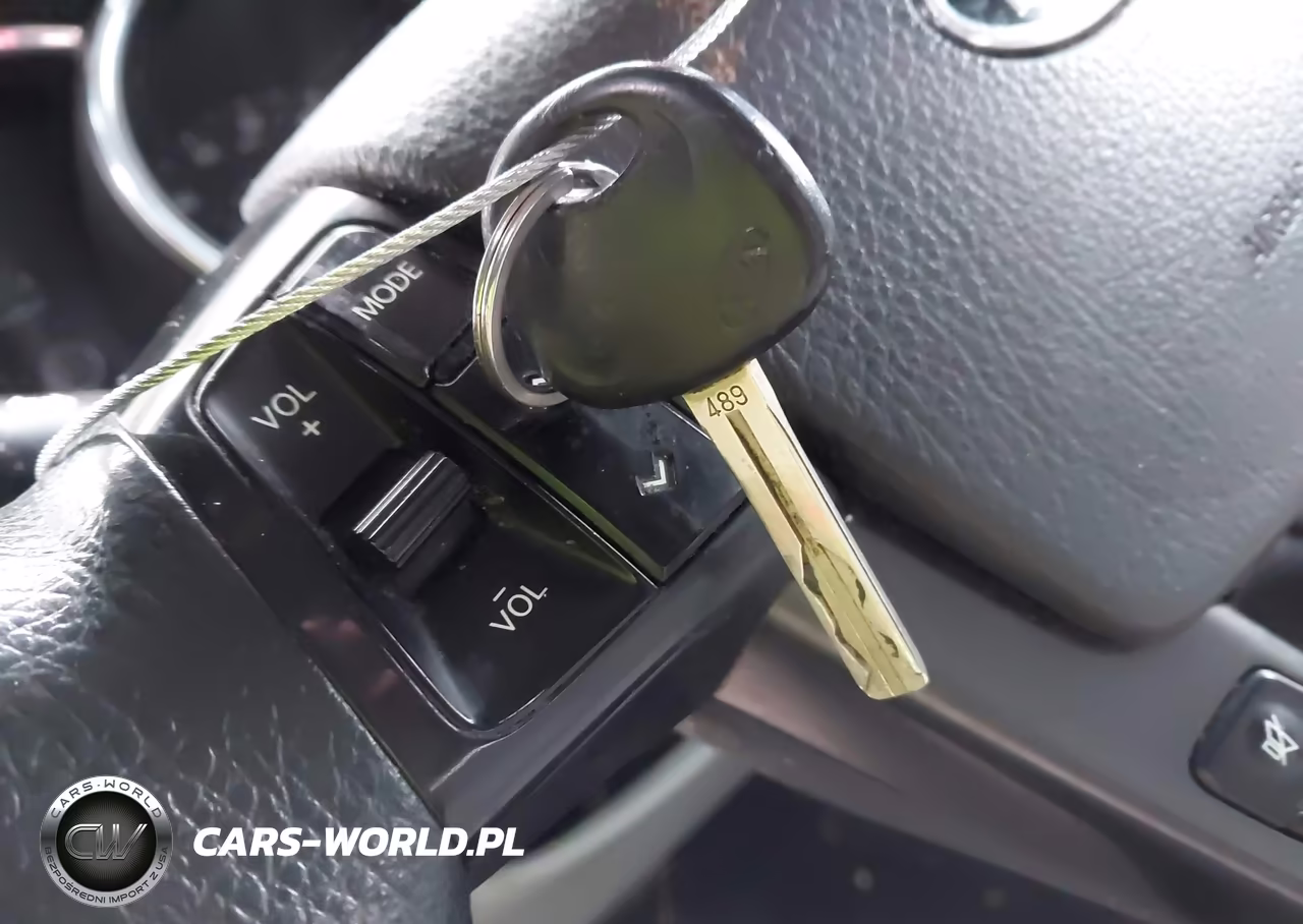 2011 Kia Sorento Lx VIN:5XYKTCA15BG015812 - 11