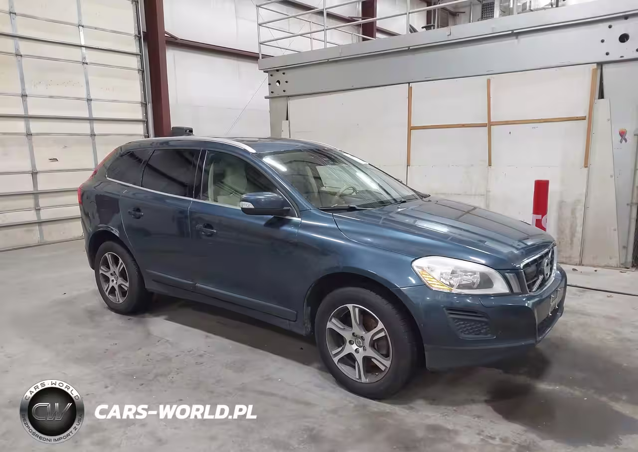 2011 Volvo Xc60 T6-T6 R-Design