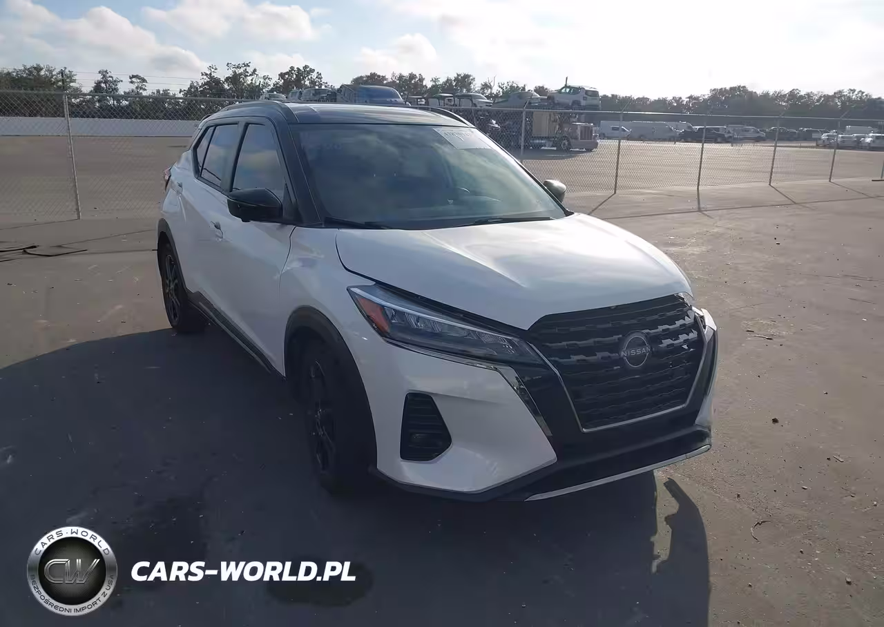 2023 Nissan Kicks Sr Xtronic Cvt