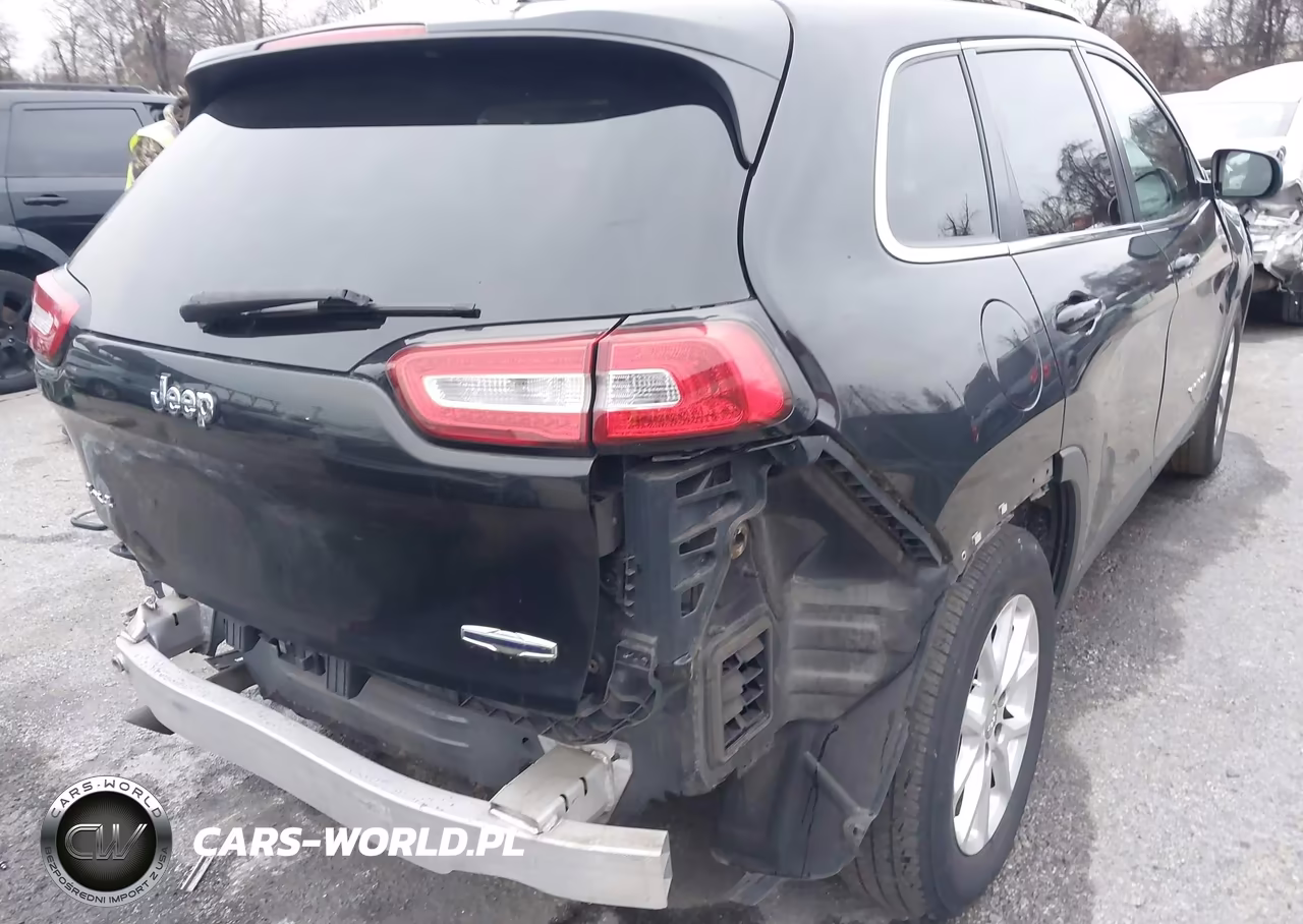2014 Jeep Cherokee Latitude VIN:1C4PJMCB9EW226882 - 17