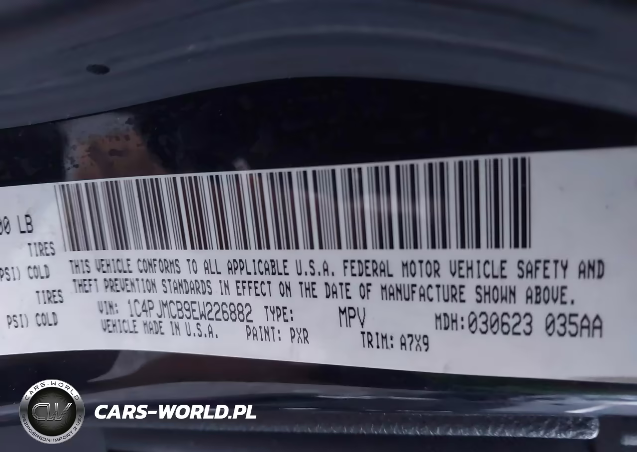 2014 Jeep Cherokee Latitude VIN:1C4PJMCB9EW226882 - 9