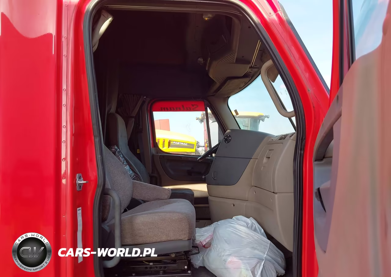 2016 Freightliner Cascadia 125 VIN:3AKJGLD58GSHA3504 - 5