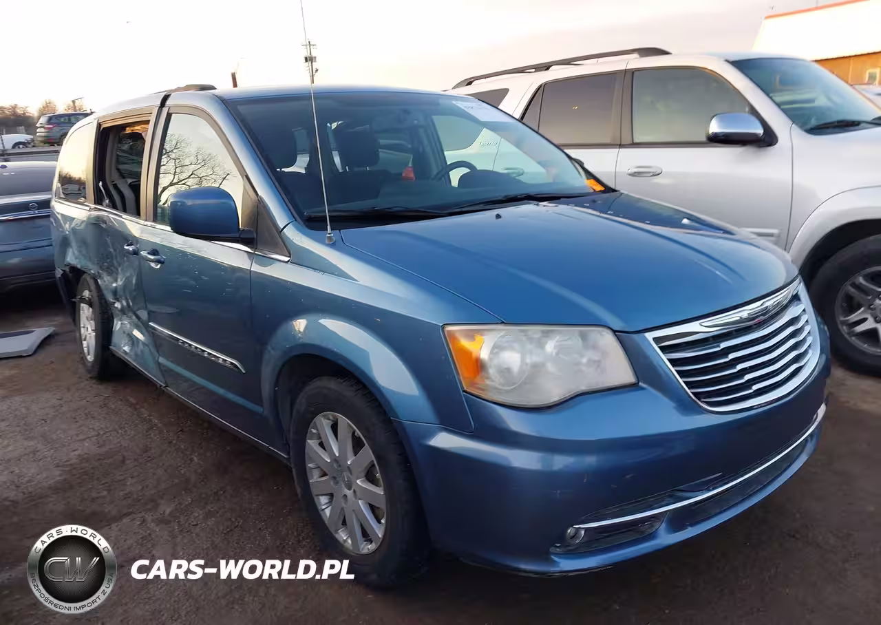2012 Chrysler Town & Country Touring