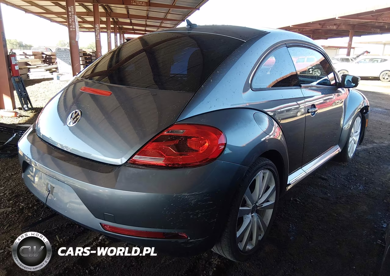 2014 Volkswagen Beetle 1.8T VIN:3VWJ17AT1EM651044 - 4
