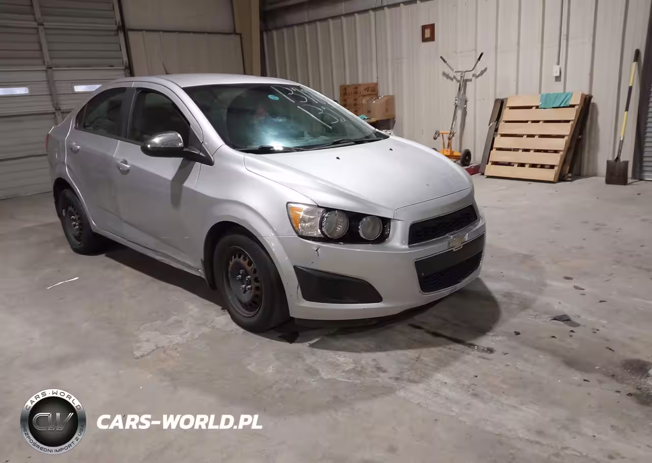 2013 Chevrolet Sonic Ls Auto