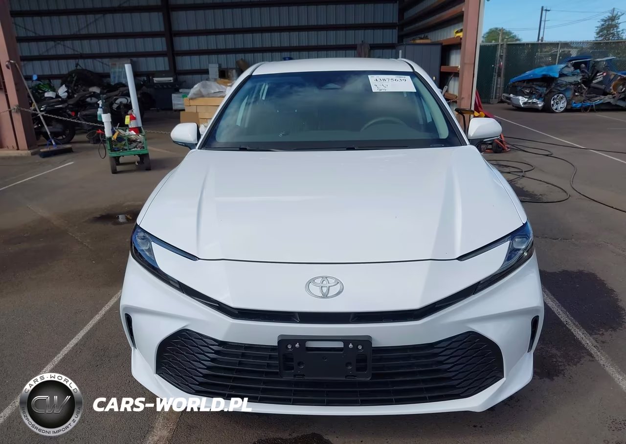 2025 Toyota Camry Le VIN:4T1DAACK9SU589719 - 6