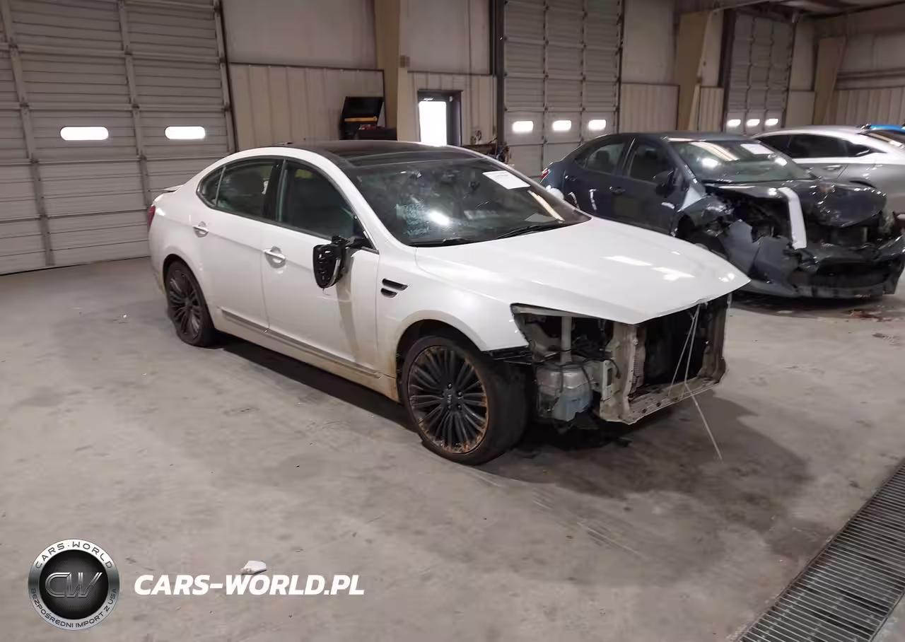 2016 Kia Cadenza Limited